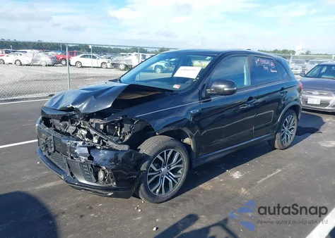 2018 Mitsubishi Outlander Sport 2.0 Es/2.0 Le z USA, uszkodzony, nr VIN JA4AP3AU4JU021005